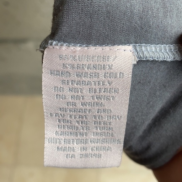 Gray Ombré Gradient Jersey Dress - Picture 7 of 9